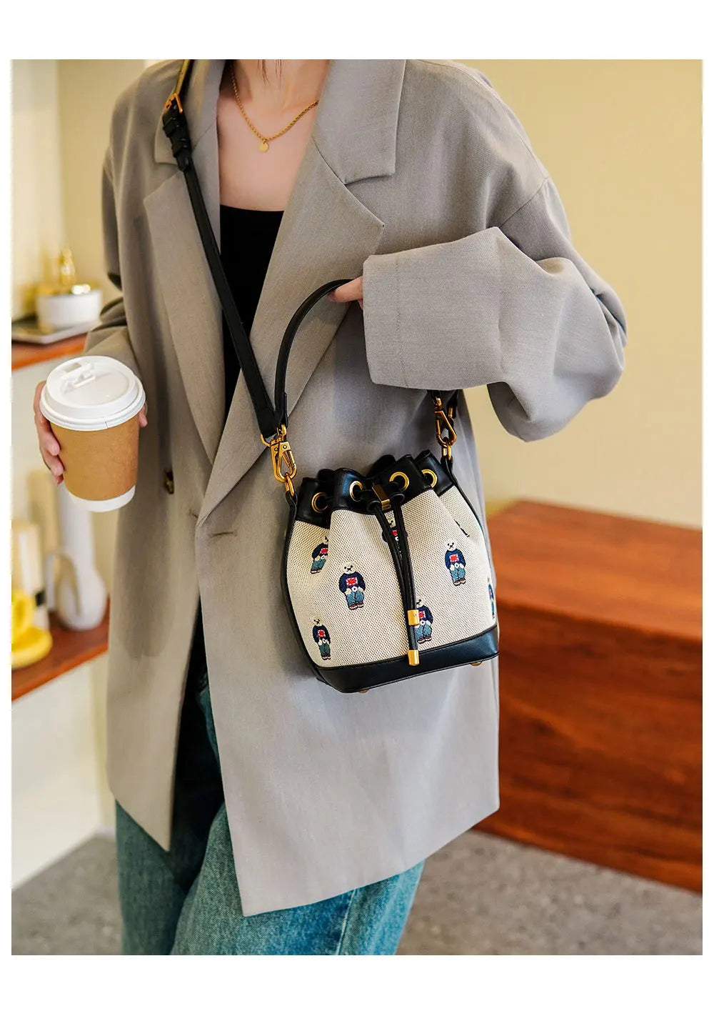 2026 Women's Large Capacity Crossbody Bag Fashion Spring Shoulder Bag Cartoon Bucket Bag Handheld Women's Bag Bags for Woman