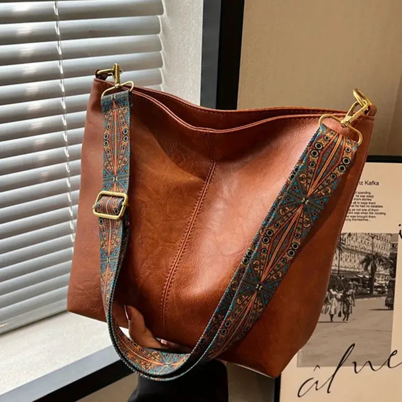 Fashion Minimalist Retro Leather Shoulder Tote, Trendy Printed Strap Design for Street Style and Weekend Outings