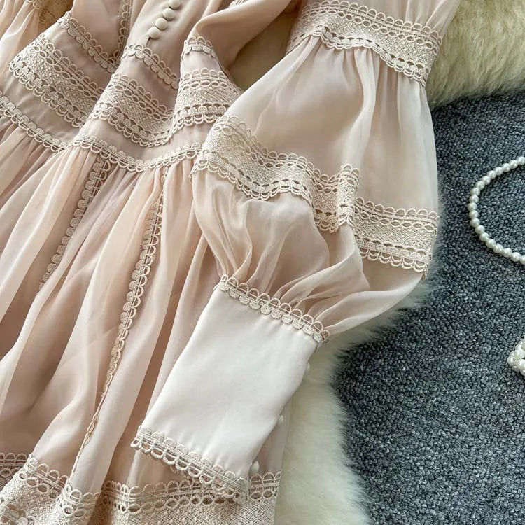 Luxury Vintage Women's Lace patchwork dress 2025 Spring Beach Long puff sleeve mini dresses White Black Lady vestidos 4D145