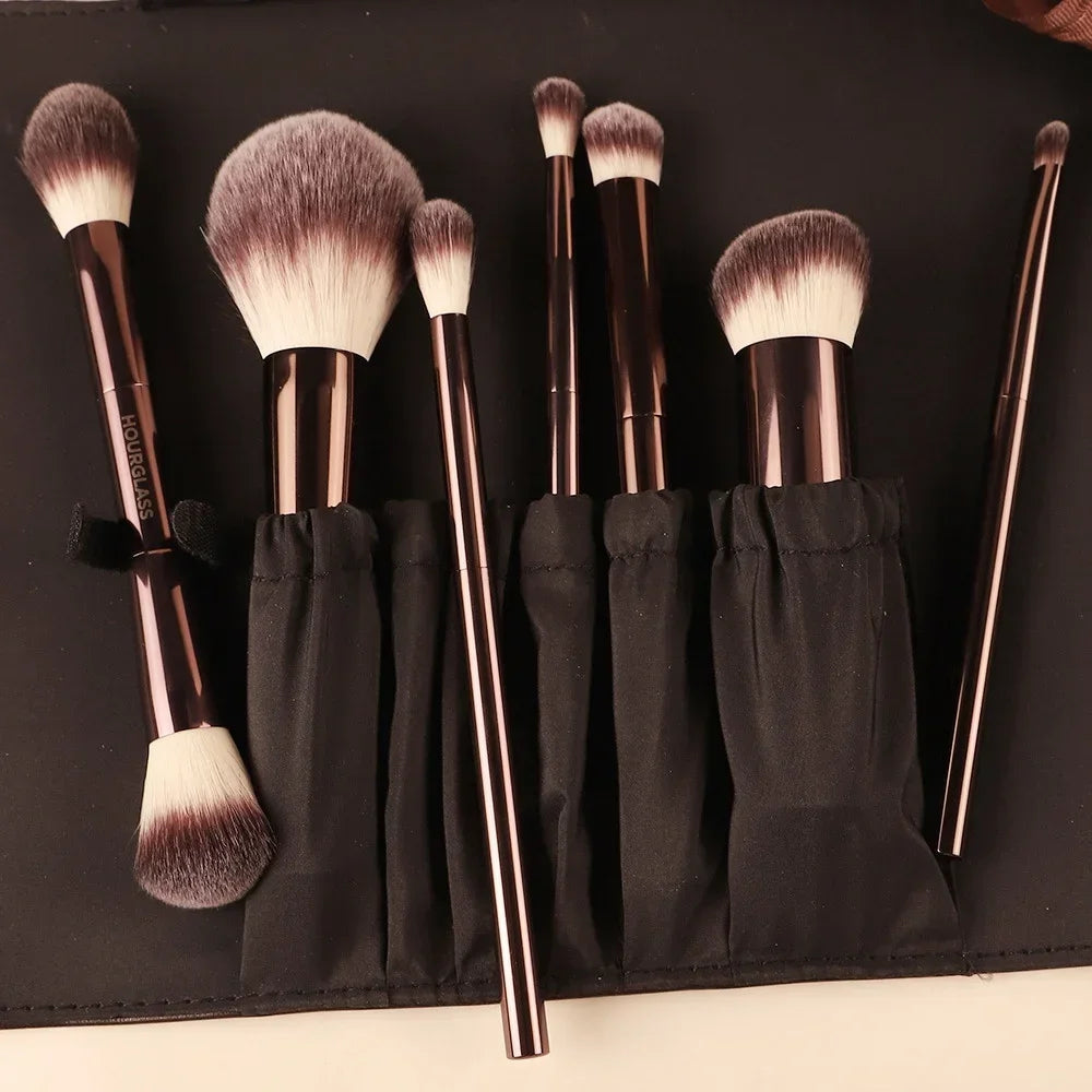 Hourglass Vegan Makeup Brush Set 7pcs High Quality Synthetic Hair Metal Handle Travel Cosmetic Brushes Kit with Pouch Box