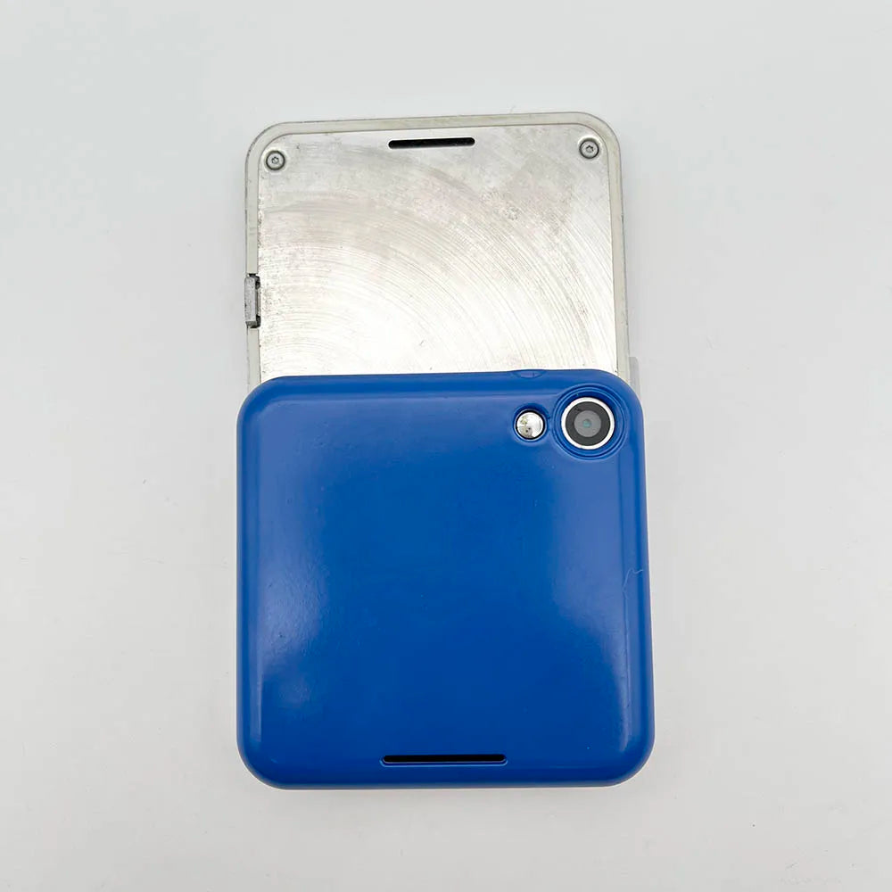 Original Motorola FlipOut MB511 Unlocked Refurbished Mobile Phone GSM 850 / 900 / 1800 / 1900 Good Quality Only Support English