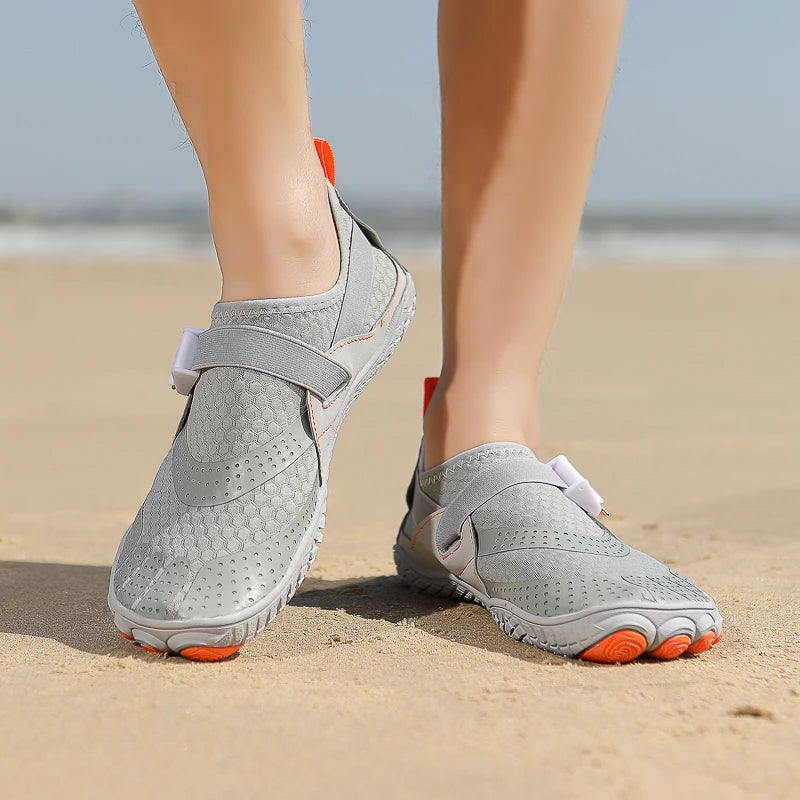 2024 Quick-Dry Women's Men's Waterproof Water Sneaker Barefoot shoes Snorkeling shoes zapatos de agua hombres Men's sandals36-48
