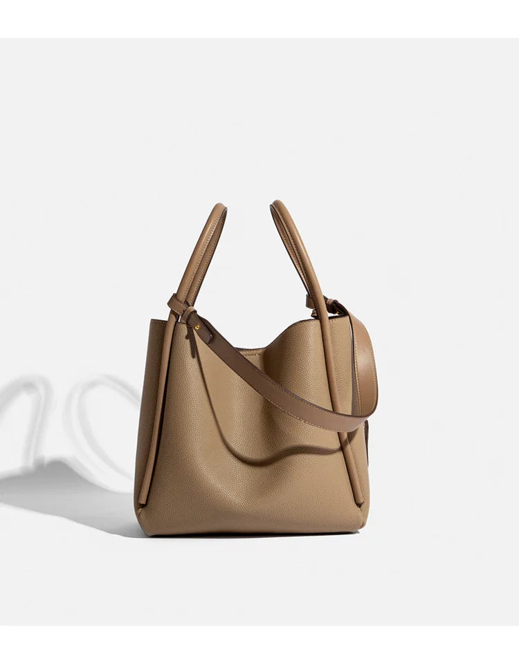UKF Light Luxury Women's Handbag Niche Designer Single Shoulder Messenger Bag Stylish Accessory for Ladies