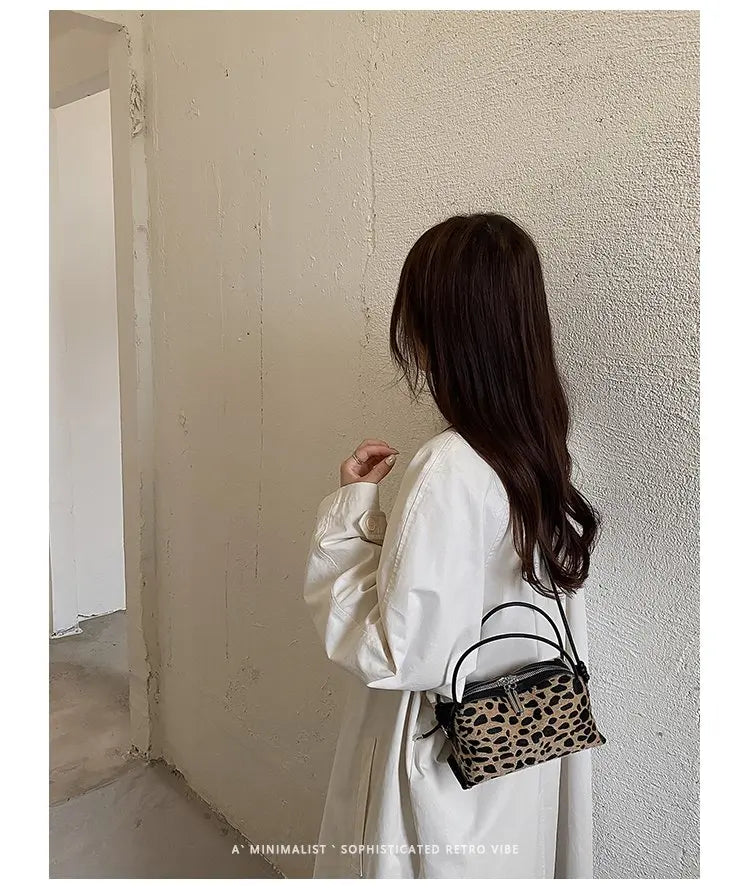 Women'S Handbag 2026 Small Square Bag Leopard Print Design Minimalist Shoulder Bags Commuter Frosted Mini Crossbody Bags