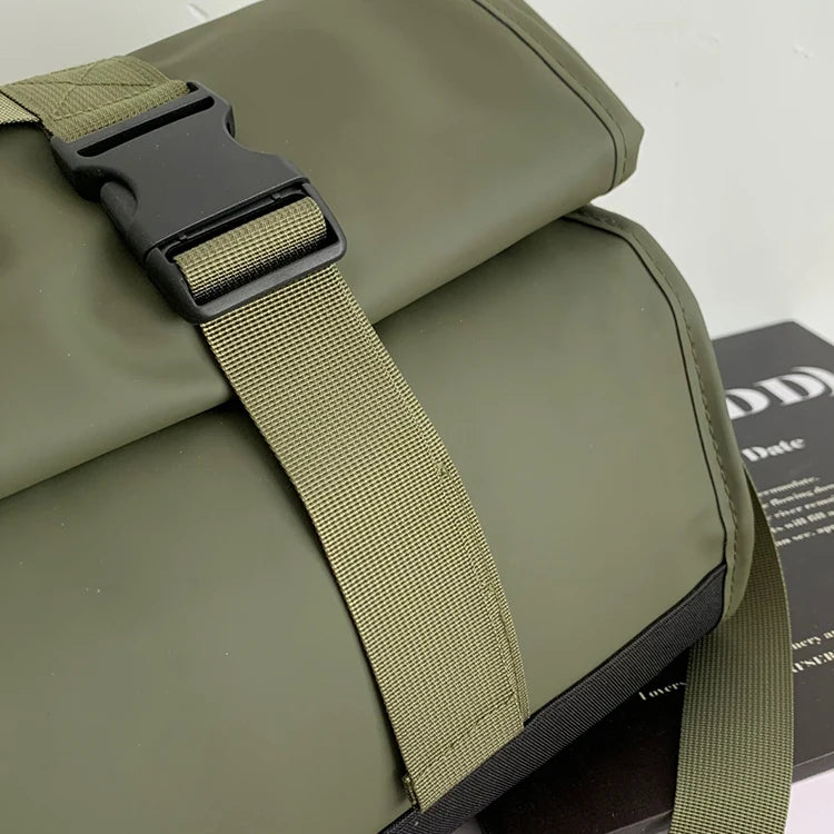 Luggage Bag - Adjustable, Large Capacity Travel Bag, Suitable for Weekend Travel and Leisure Outing, Zippered Closed