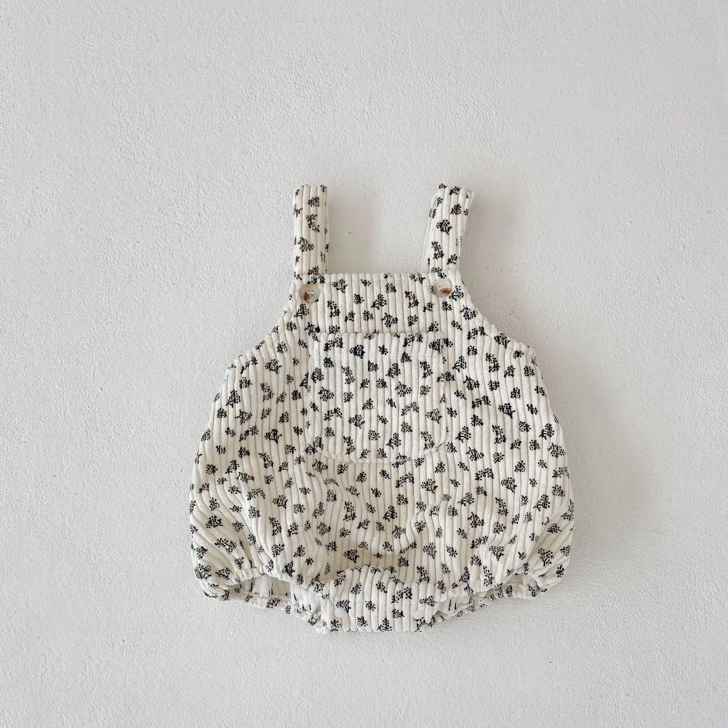 New autumn baby clothing for 0-3 years old, trendy jumpsuit for boys and girls, cute printed shoulder strap jumpsuit