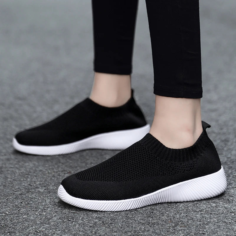 2024 Spring Women Shoes Knitting Sock Sneakers Women Flat Shoes Casual Breathable Sneakers Flats Walking Shoes for Women