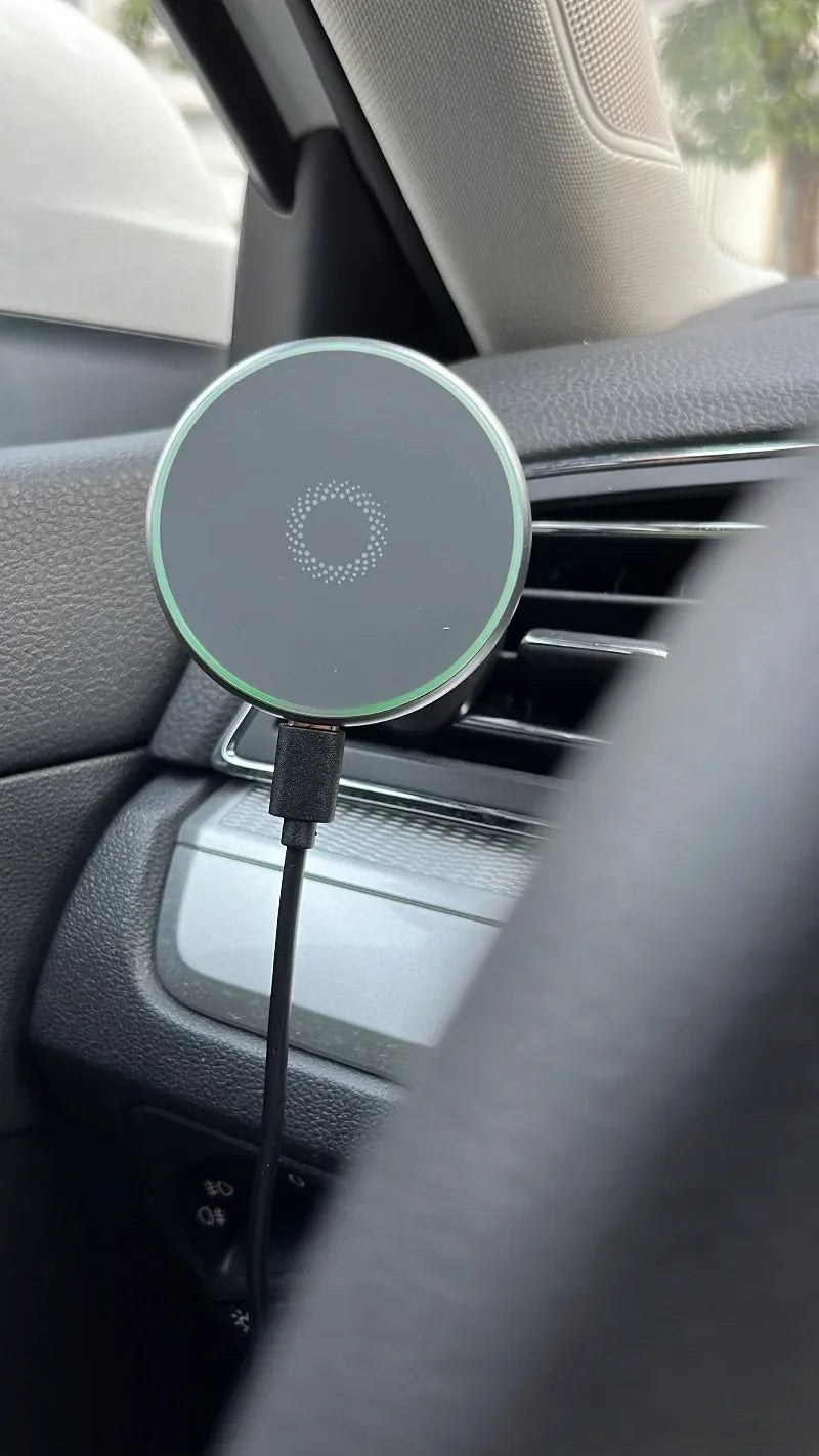 For Mazda 2 Hatchback Mazda 2 2015-2018 2019 2020 Car Phone Holder Screen Fixed Bracket Wireless Charging Car Mobile Phone Mount