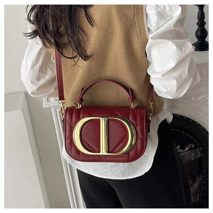 Luxury Chic Designer Diaper Bag For Women Large Capacity Tote Elegant Leather Crossbody Handbag For Fashionable And Practical
