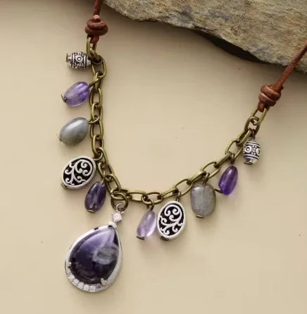Francesc Choker Necklace Jewelry Gift Box Display