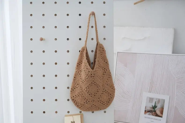 Women Shouder Bag Bohemian Straw Underarm Bag Summer Beach Woven Armpit Bag Hollow Flower Casual Crochet Tote Shopping Bags