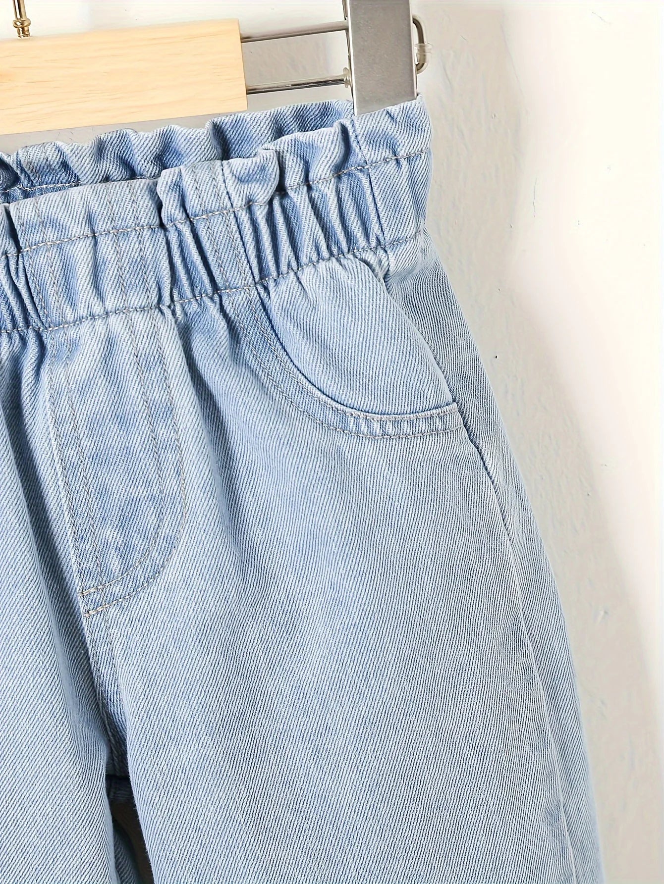 Girl Jeans Directional Development Girls Tapered Jeans Fashionable Loose Casual Style Spring and Summer Clothing