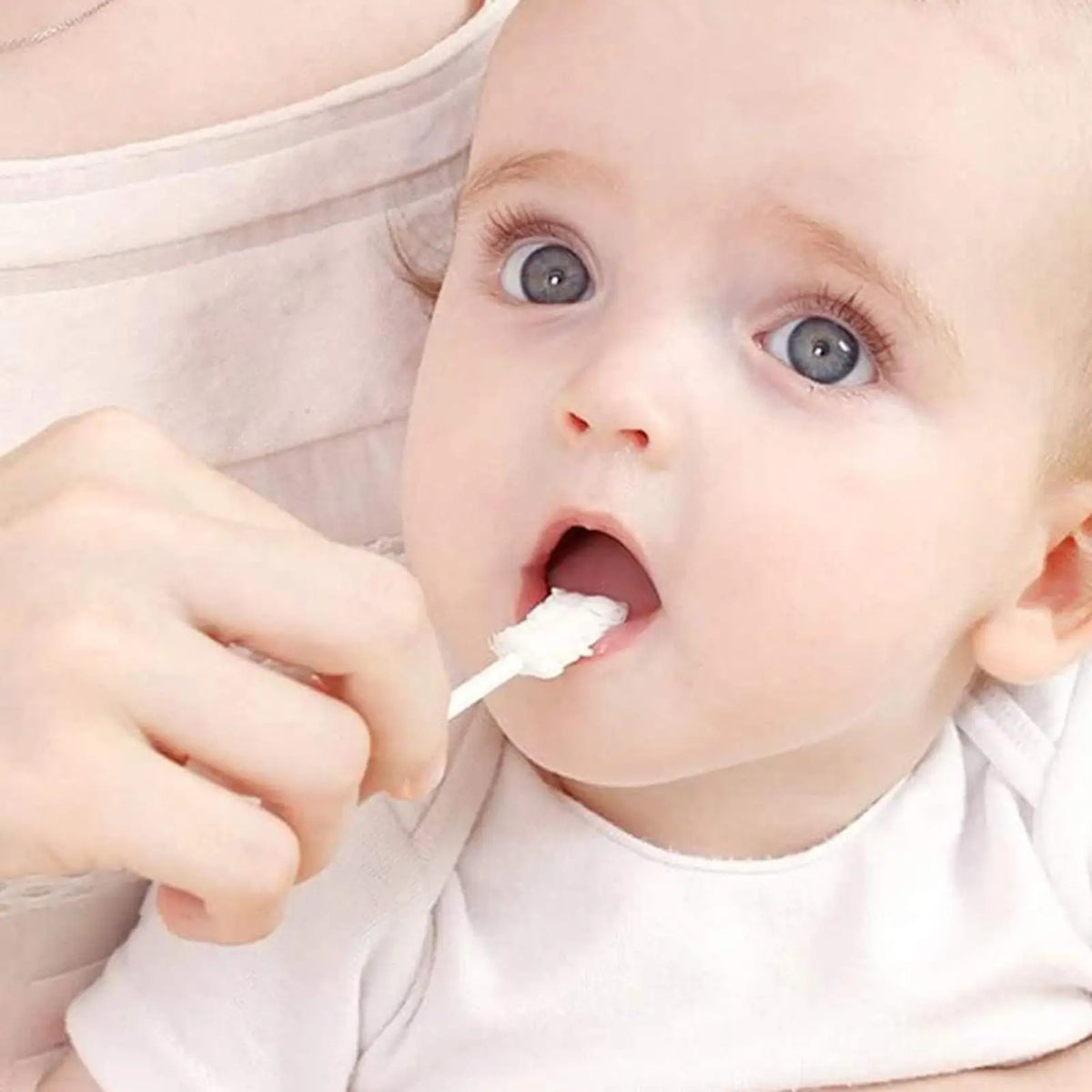 30-Count Baby Tongue Cleaner Gauze Toothbrush Infant Gum Wipes Mouth Care Stick Toddler Teething Teeth Hygiene Home Grooming