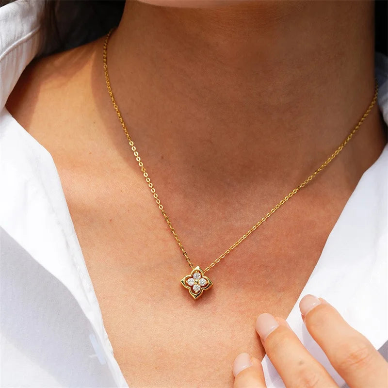 ZFSILVER Trendy Fashion 925 Silver Color D White Moissanite Gold Lucky Clover Necklace Men Charms Women Party Jewelry Gift KJ189