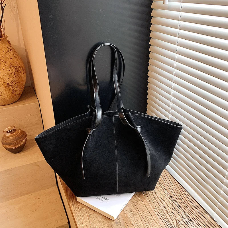 Luxury Large Capacity Women's Underarm Wing Bag, Female French Commuter Wings Handheld Shoulder Bag, Underarm Shopper Tote Bag