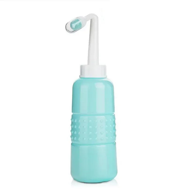 New Portable Bidet Spray Handheld Travel Bidet for Pregnant Women Baby Cleansing Water Washer Bottle Baby Showers Mom Bottle