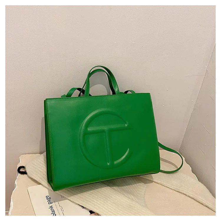 2026 Fashion Elegant Classic Paris Diaper Bag Unique Leisure Business Crossbody Purse for Women Daily Commute Work