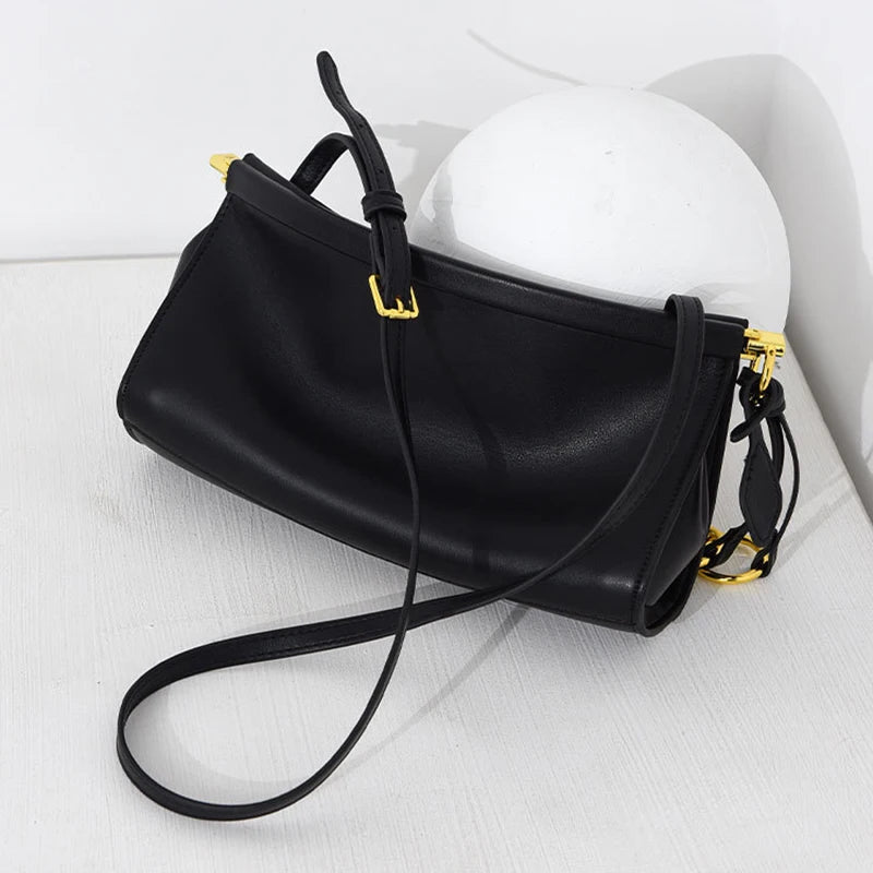 Fashionable Crossbody Bag for Women, Lightweight and Versatile Shoulder Bag, Mobile Phone Bag, Color-Blocking Design, Niche High-End Commuter Bag