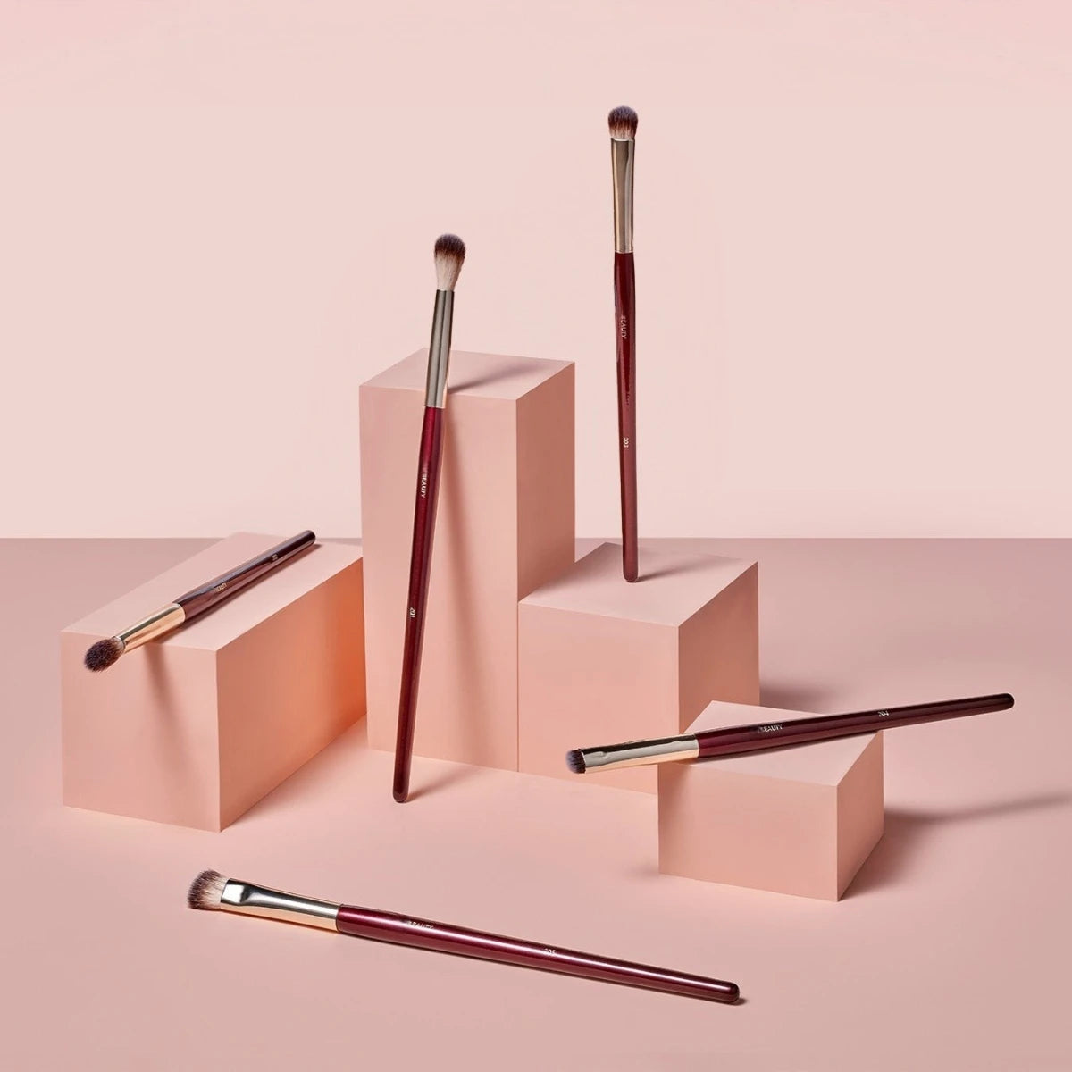 Essentials Eye Brush Set 5pcs Eyeshadow Makeup Brushes Kit with Box Red and Soft Synthetic Hair