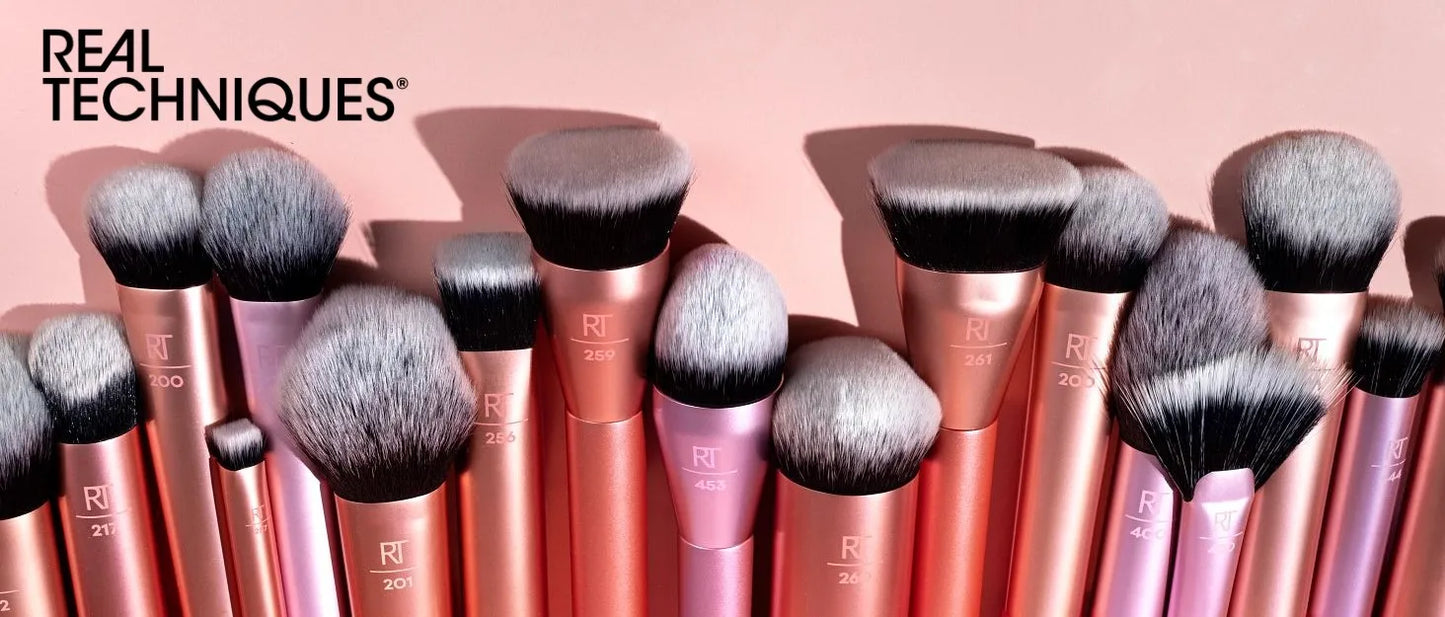 2025 Real Techniques 6 Piece Everyday Essentials Makeup Brush Set Sponges Blush Bronzer Contour Eyeshadow Powder Travel Gift Set