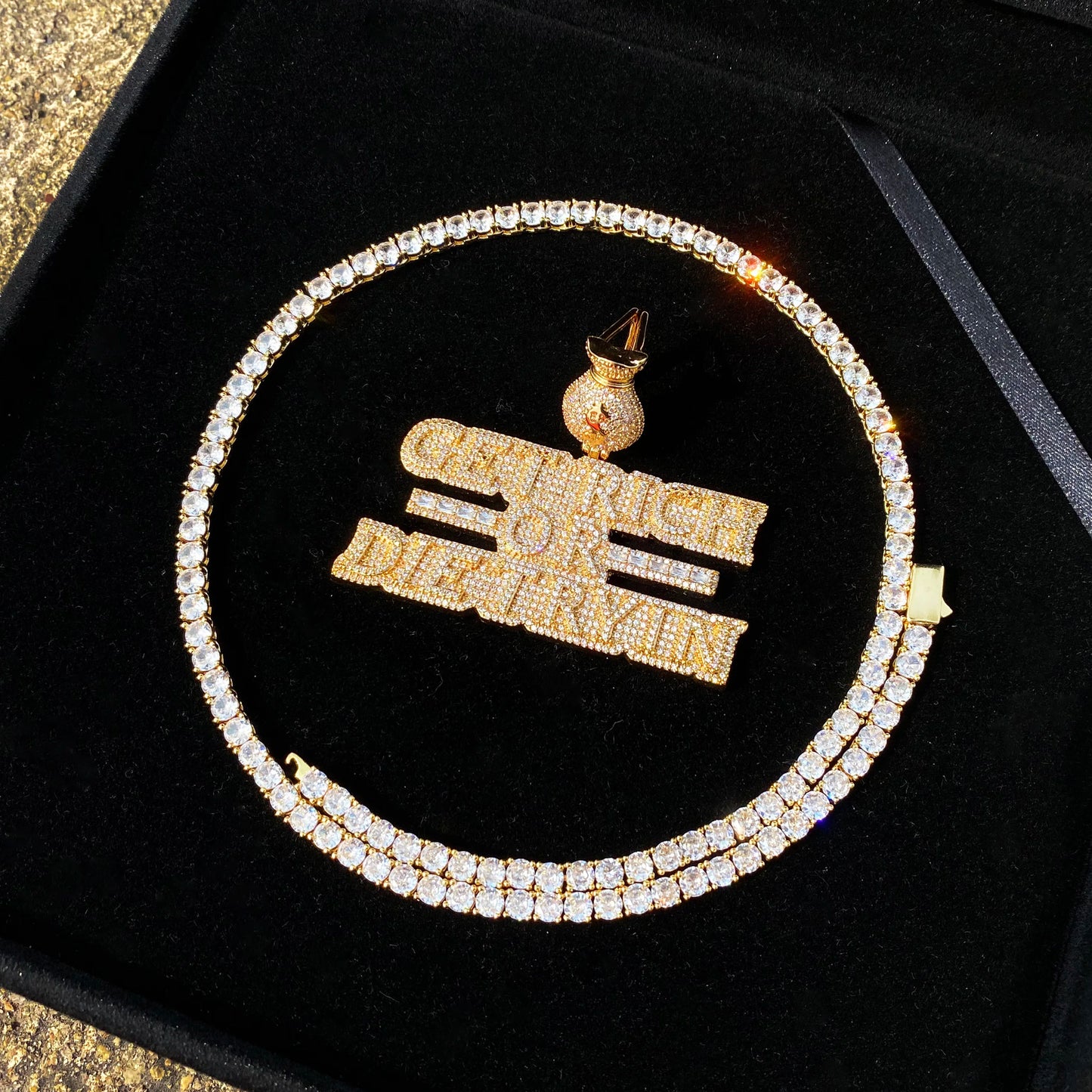 Aokaishen Iced Out Necklace Pendant for Men Real Copper Get Rich Hip Hop Jewelry