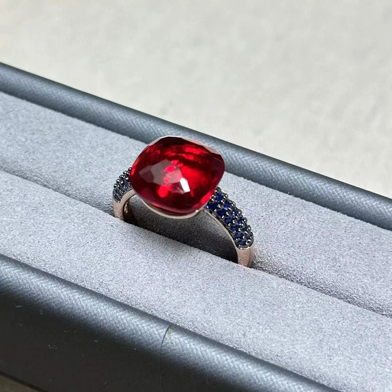 Flat Ring For Women Candy Color Crystal Ring Inlay Blue Zircon with Blackgun Plated Party Gift Fashion Jewelry For Women