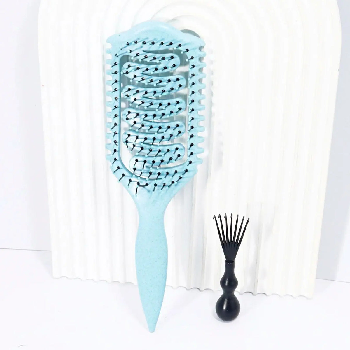 2-piece set of hair styling brushes with cleaning claws for creating voluminous curls Special for real hair wigs