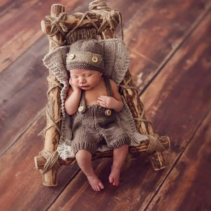 Q1FE Baby Hat Crochet Overalls Costume for Photo Retro Baby Photo Props