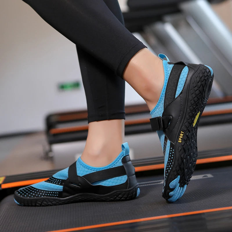 2024 Quick-Dry Women's Men's Waterproof Water Sneaker Barefoot shoes Snorkeling shoes zapatos de agua hombres Men's sandals36-48
