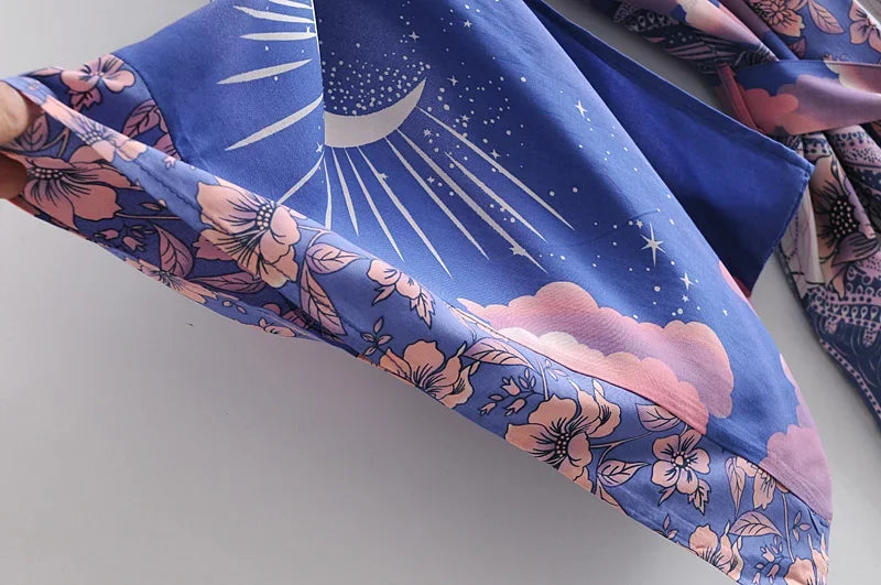 Happie Queens Vintage Star and Moon Floral Print Sashes Women Bohemian V Neck Batwing Sleeves Happie Short Robe Kimono
