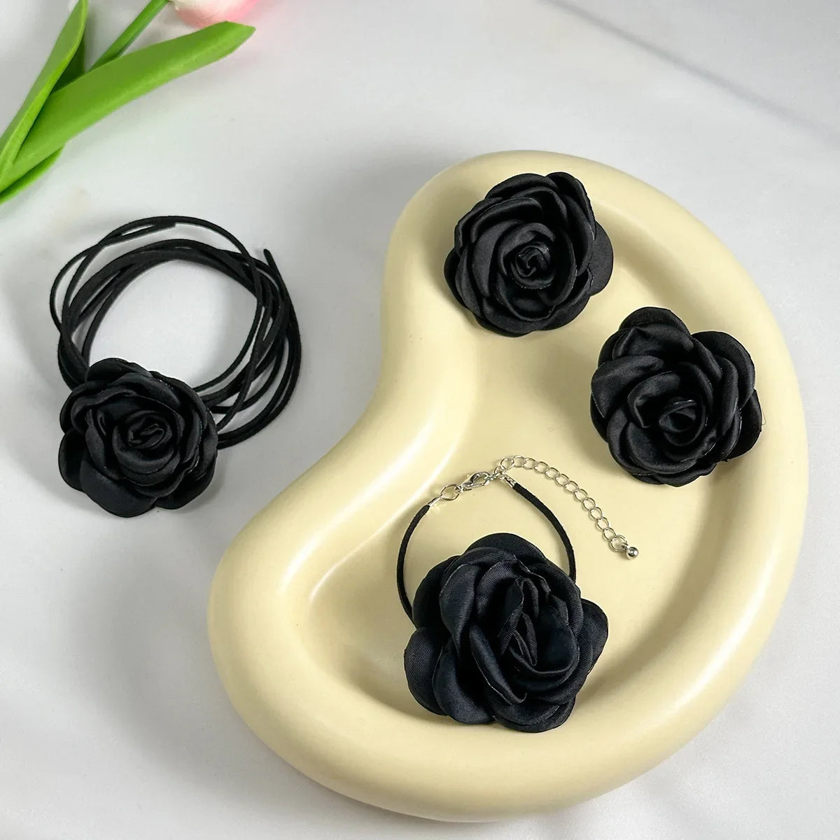 Women Adjustable Rope Choker Clavicle Chain Goth Y2K Romantic Rose Flower Necklace Bracelet Earrings Set