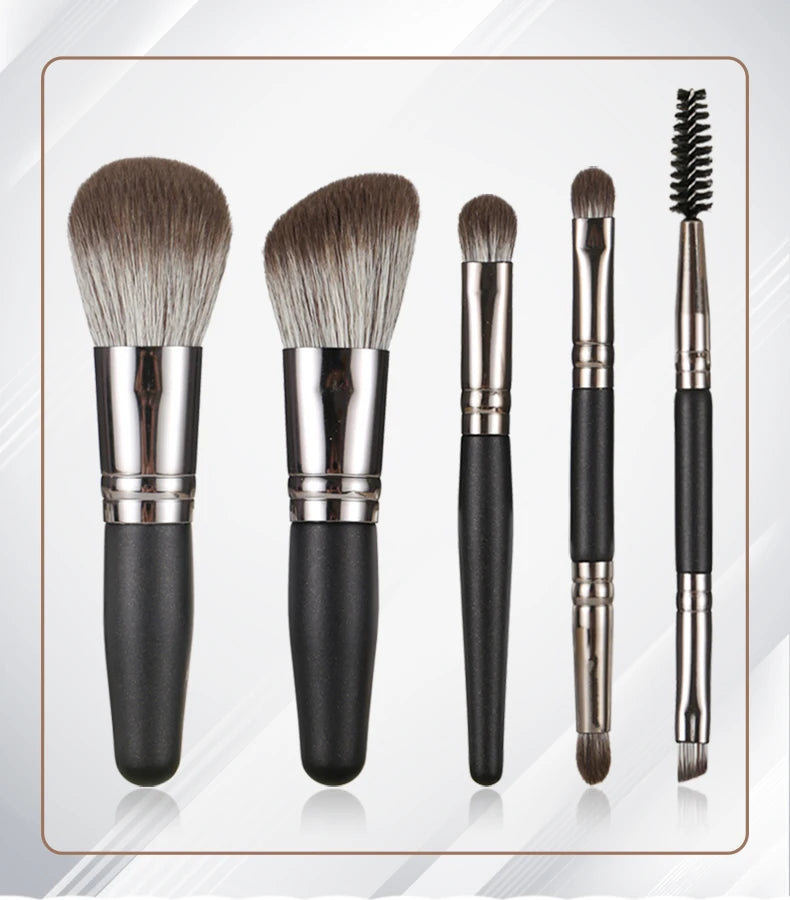 5-Piece Mini Natural Bristle Makeup Brush Set, Travel-Friendly Eyeshadow/Foundation/Blush/Concealer & Lip Brushes Portable Tools