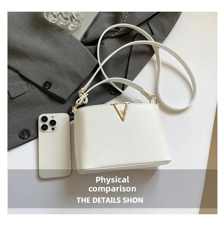Luxury Women's Tote Bag, Chic V Shaped Stylish Pu Leather Bucket Bag, Top Cover Handbag Women Shoulder Crossbody Bag for Woman