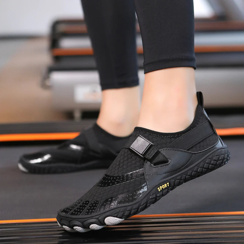 2024 Quick-Dry Women's Men's Waterproof Water Sneaker Barefoot shoes Snorkeling shoes zapatos de agua hombres Men's sandals36-48