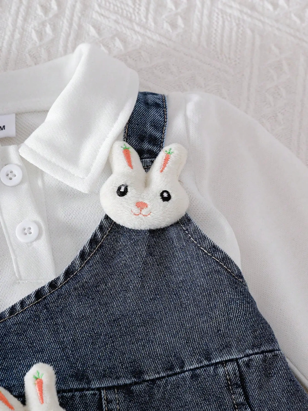 Two piece set of baby girl bubble long sleeved POLO top and three-dimensional bunny jumpsuit denim pants suitable for outdoor pl