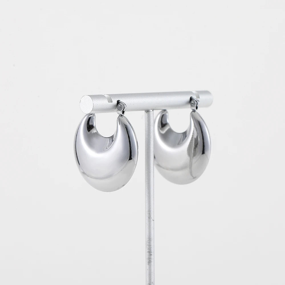 New Trend Silver Color Polished Stainless Steel CC Circle Chunky Hoop Earrings Twist PVD Dome Lightweight Hammered Drop Earrings