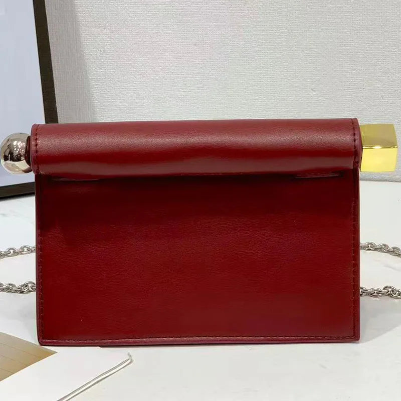 Luxury Designer Big Handbag for Women New Fashion Take-out Clutch with Metal Dreses Purses Prom Bag for Ladies Crossbody Bag