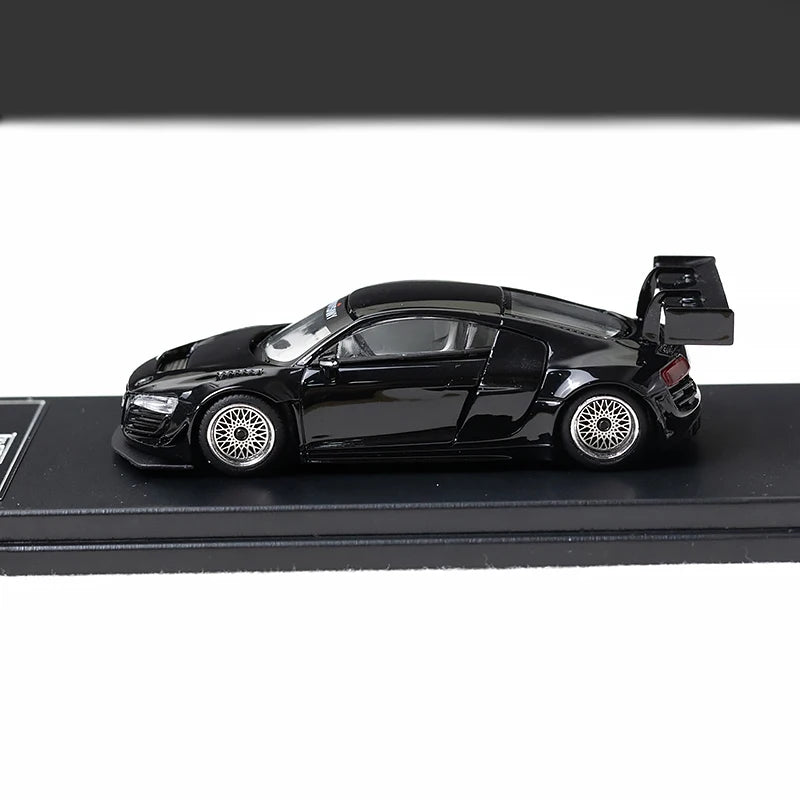 LMF 1:64 R8 LMS Ultra Racing alloy car model