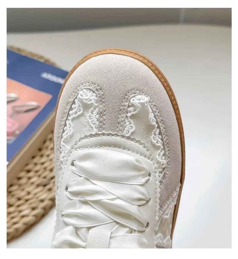 Women's Sneakers Luxury Brand Casual Shoes Light Comfortable Walking Shoes for Women Lace Up Flats Fashion Designer Ladies Shoes