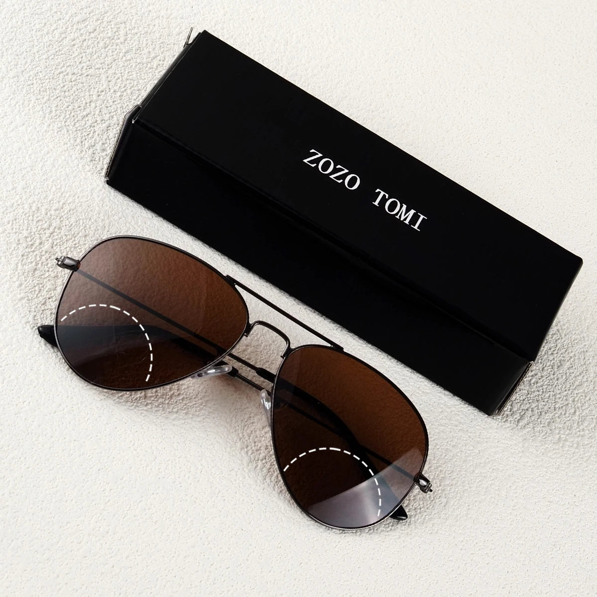 Bifocal Reading Glasses, Retro Metal Frame, Clear for Far and Near, Same Style for Men and Women.