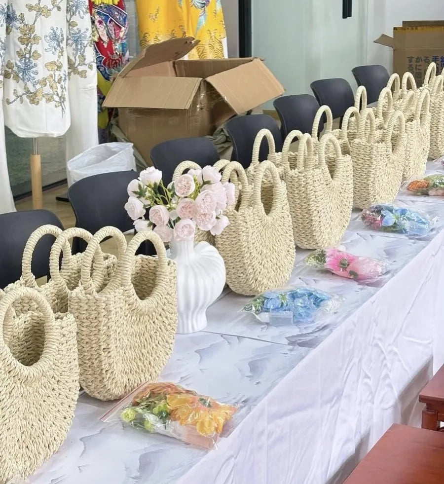 Hand Woven Straw Semicircle Tote Bag Large Capacity Handheld Crossbody 2-in-1 Beach Vacation Fashion Bag for Women