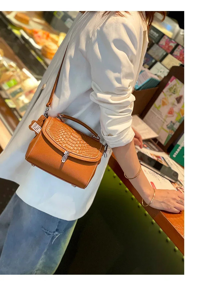 women's mini handbag Ladies' luxury crossbody bag fashionable crocodile pattern design women's genuine leather crossbody bag