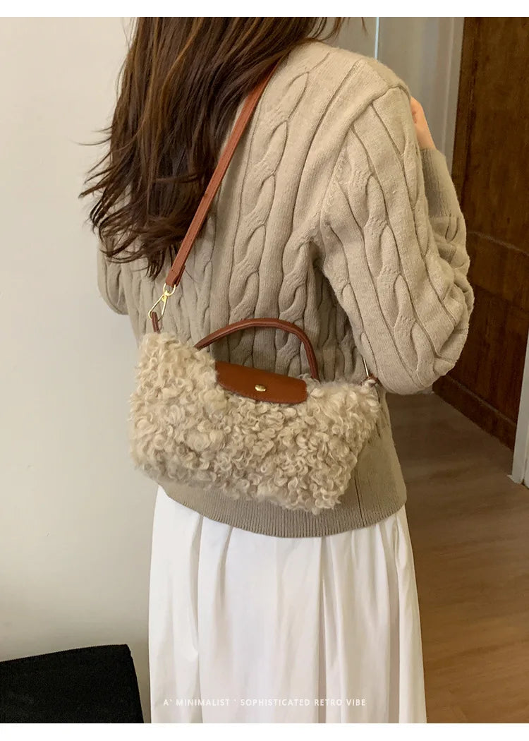 Luxury Women's Bags Plush Winter Shoulder Crossbody Fashion Trend Lightweight High Quality Dumpling Bags Lamb Fur Wings Handbags