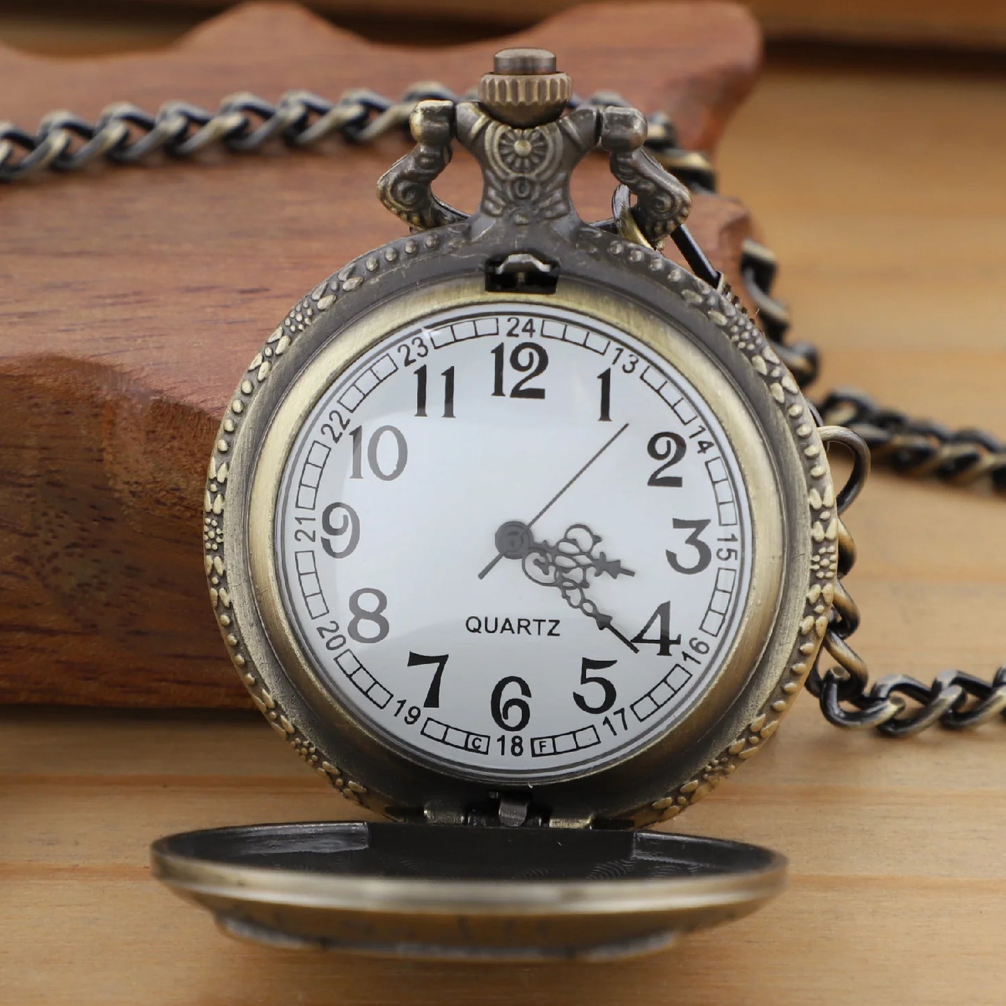 Vintage Owl Bronze Quartz Pocket Watches Analog Pendant Necklace Fob Chain Watch Men Women Children Jewelry Accessories Gifts