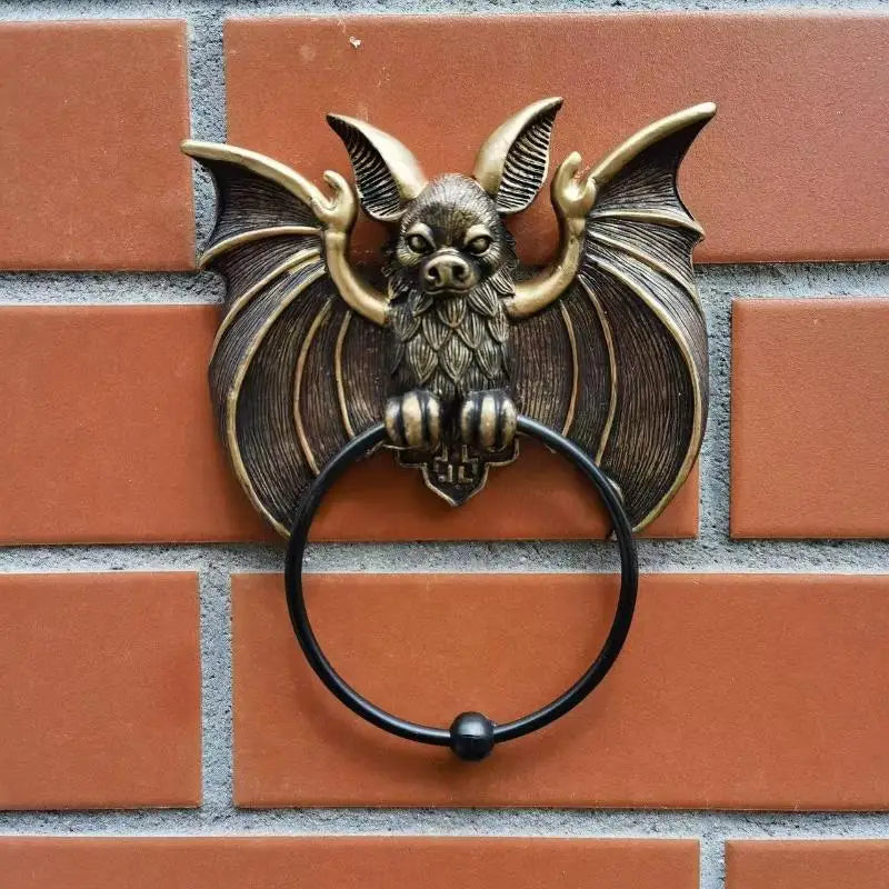 Whimsical Halloween Bat Knocker Gothic Wall Art Resin Statue Wall & Door Frame Decorative Ornament Home & Outdoor Decoration