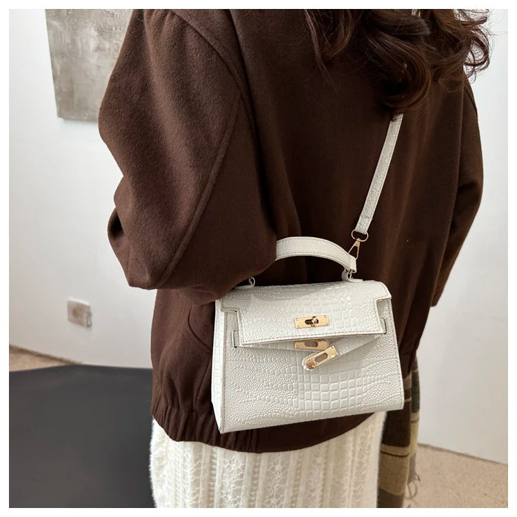 Fashionable  Handbag Women's Shoulder Bag Versatile Crossbody Small Square Bag Elegant Single-Strap Handbag