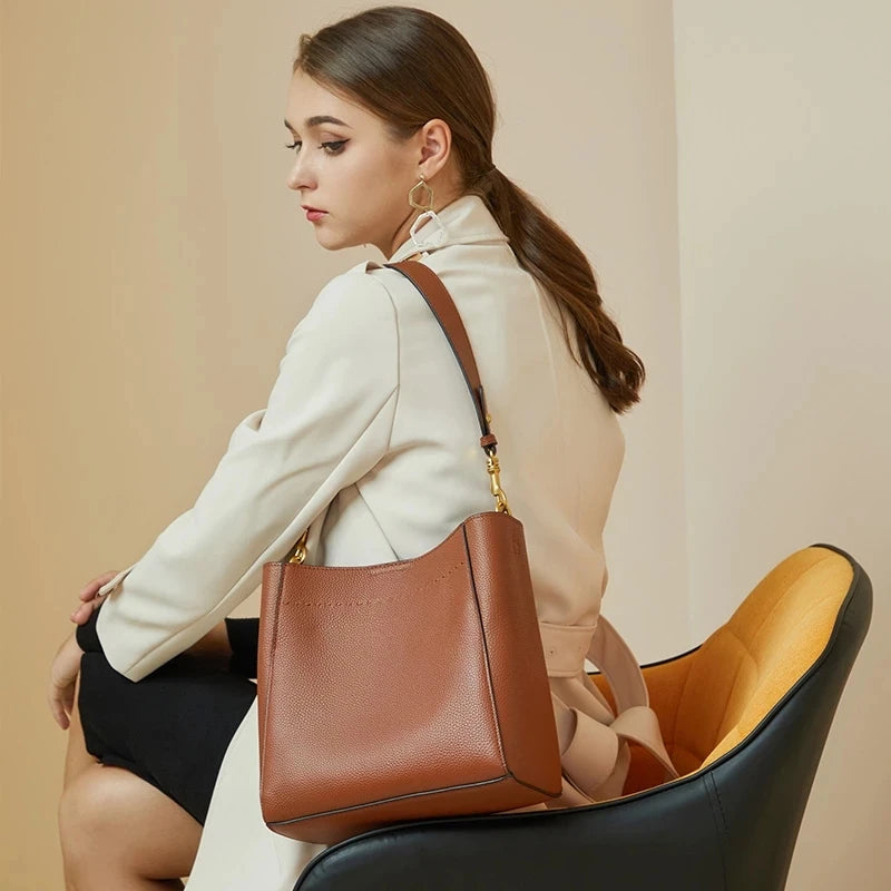 2024 New Women's Bag Female Luxury Soft Genuine Leather Handbag Lady Fashion Daily Casual Shoulder Bag Girls Crossbody Messenger
