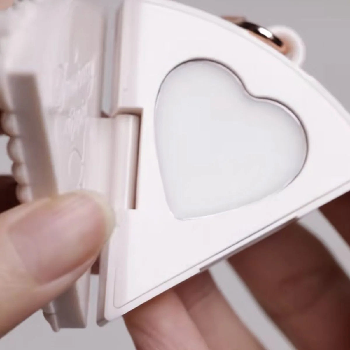 Flower Knows Strawberry Rococo Series Makeup Set Glitter Matte Eyeshadow Palette Blusher Power Velvet Lipstick Kit Perfume Set