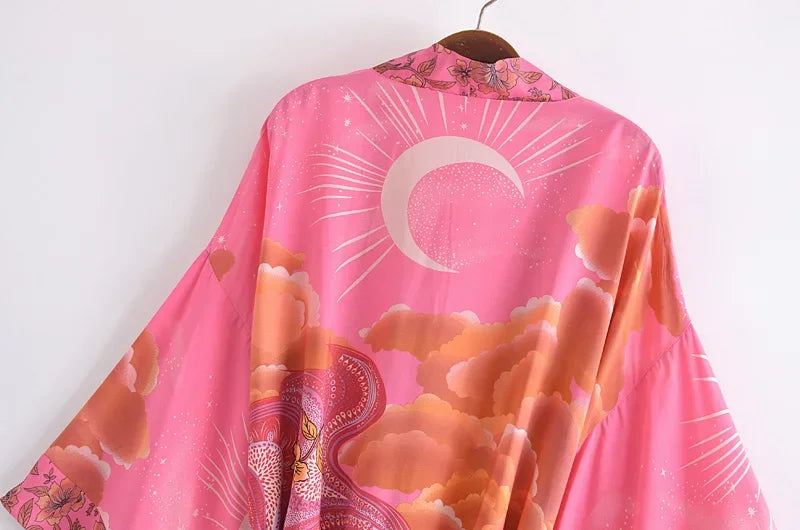 Happie Queens Vintage Star and Moon Floral Print Sashes Women Bohemian V Neck Batwing Sleeves Happie Short Robe Kimono