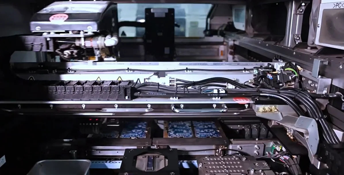 R69 Plus Voice Control TV Box Ultra HD 8K Allwinner H728 Octa Core Support Netflix tv box WIFI 6 Set Top Box